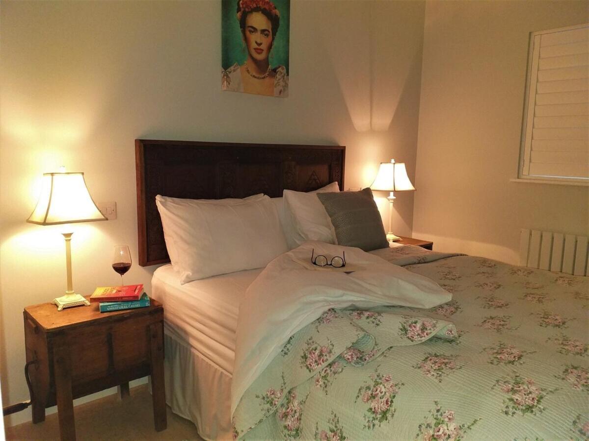 Lobhill Farmhouse Bed And Breakfast And Self Catering Accommodation Okehampton Szoba fotó